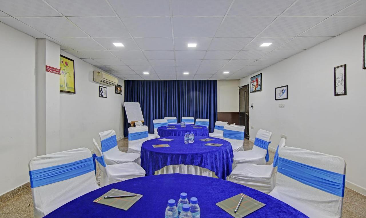 Dreamz Hospitality Gurgaon Hotel Exterior foto